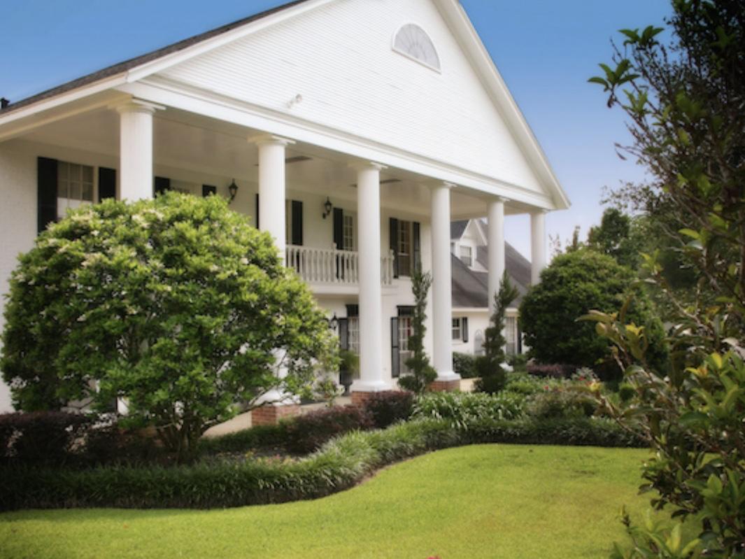 The Wedding Website of Savannah Mallon and Gunnar Ince