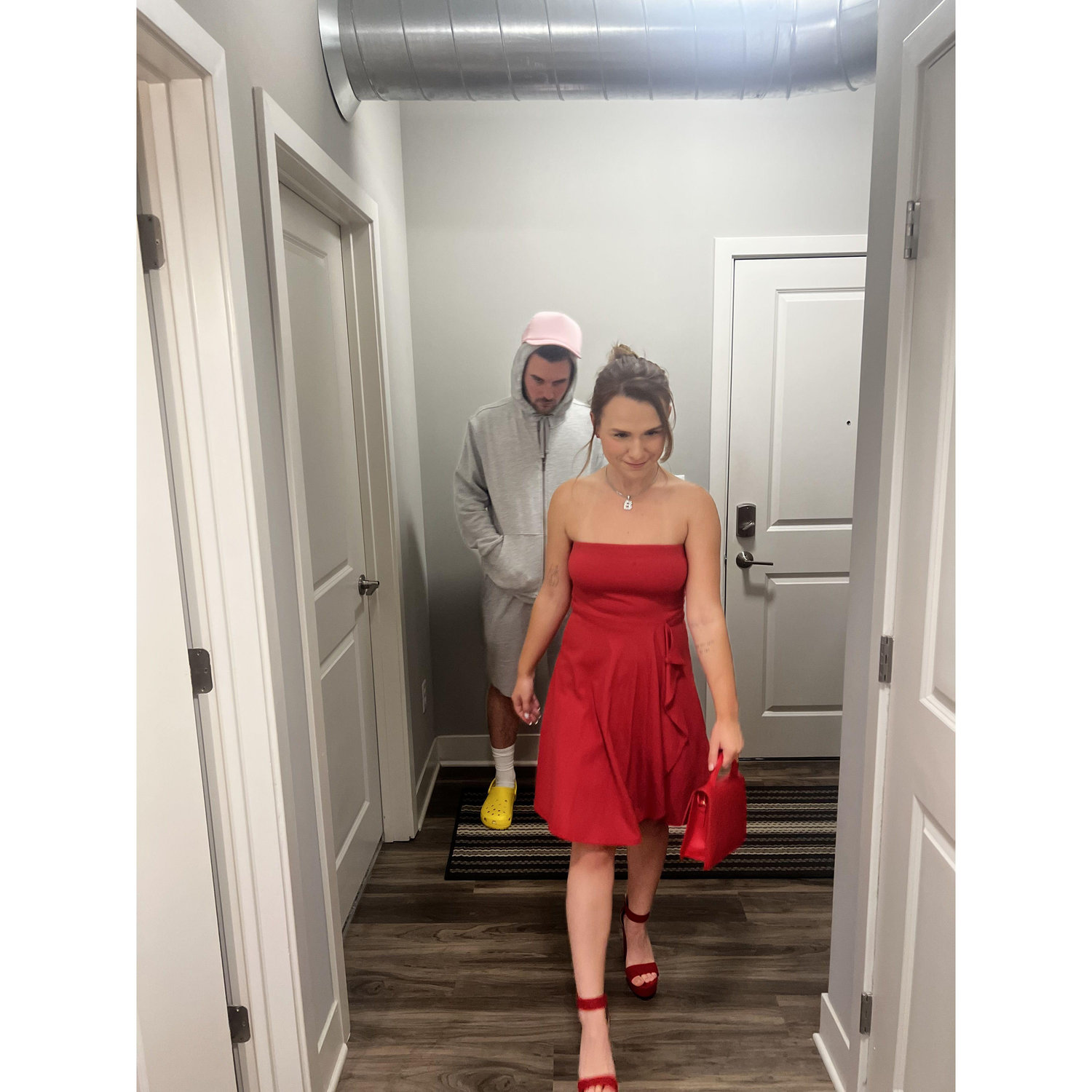 Halloween 2023- Jessica And Thomas were the iconic paparazzi photo of Justin and Hailey Bieber. They had a blast visiting Maddy in South Bend.