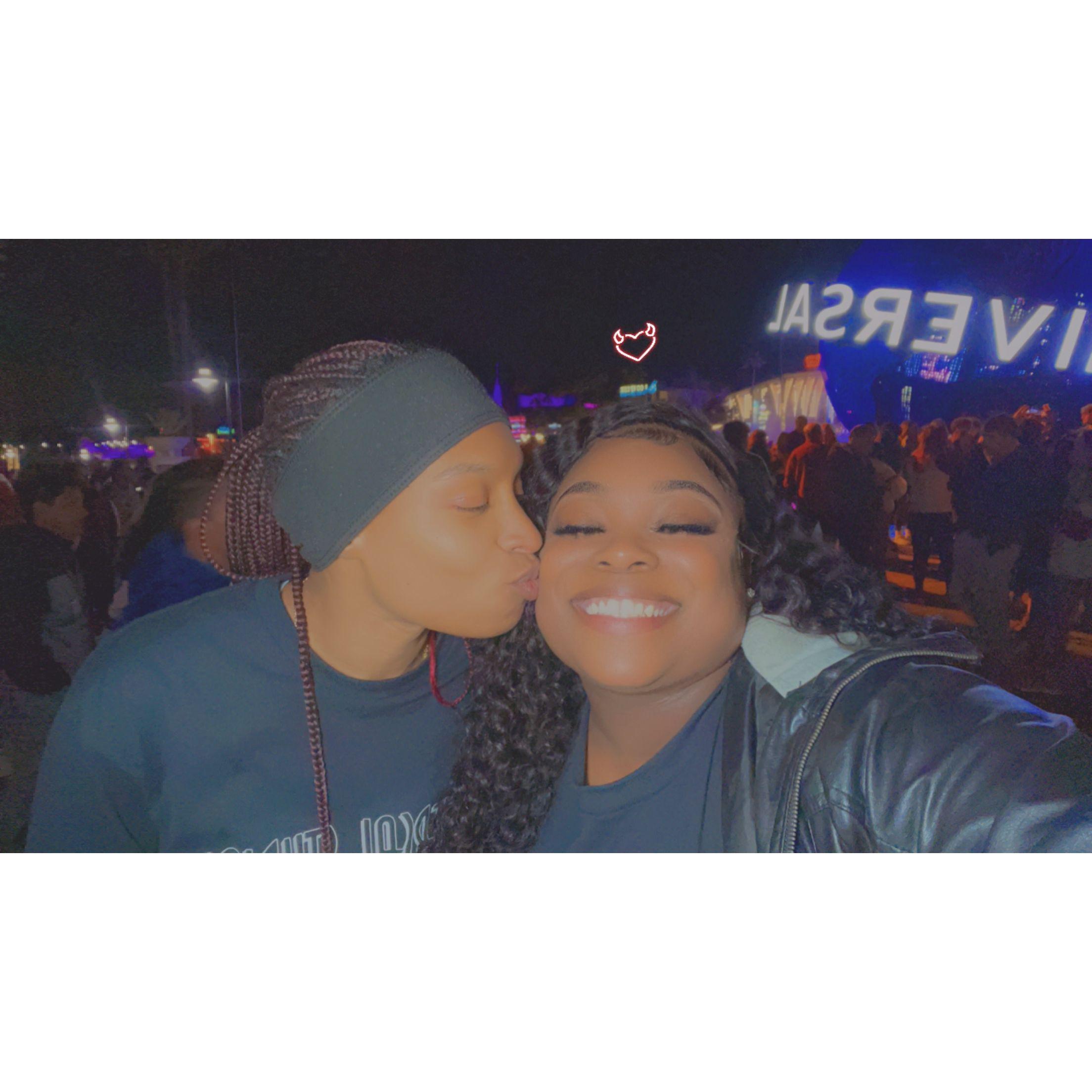 Kisses