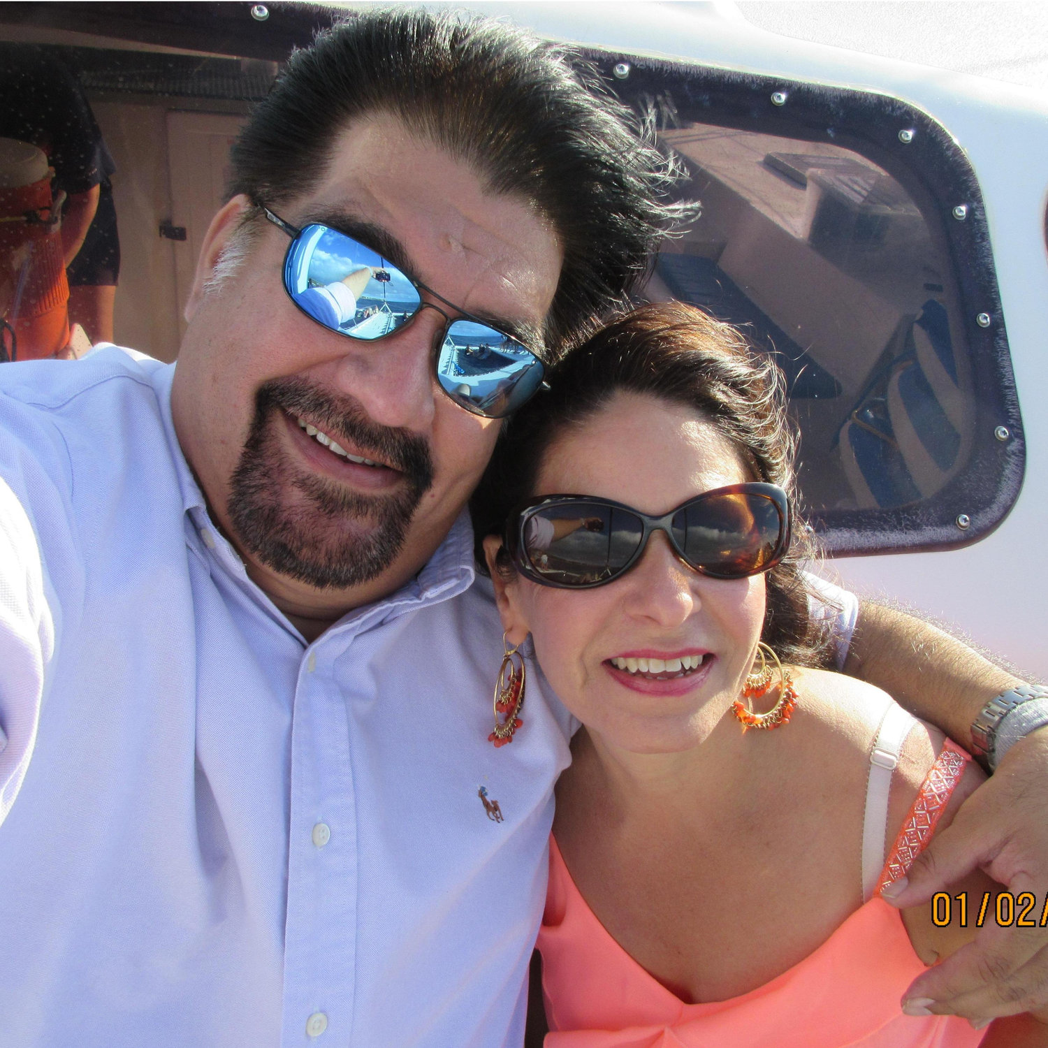 Chillin on the cat in Maui waters near Lahinia 2014