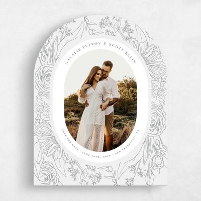 Grey Arch Wedding Save the Date - Corentine Photo
