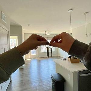 Our Newlywed Fund/Nuestro Fondo de Recién Casados