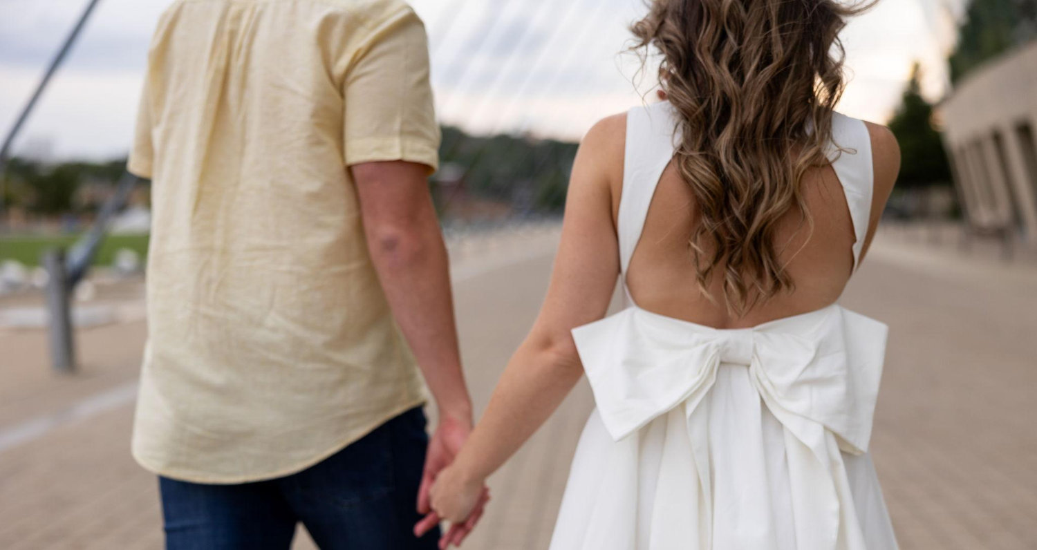 The Wedding Website of Claire Ambrose and Brett Kirkwood