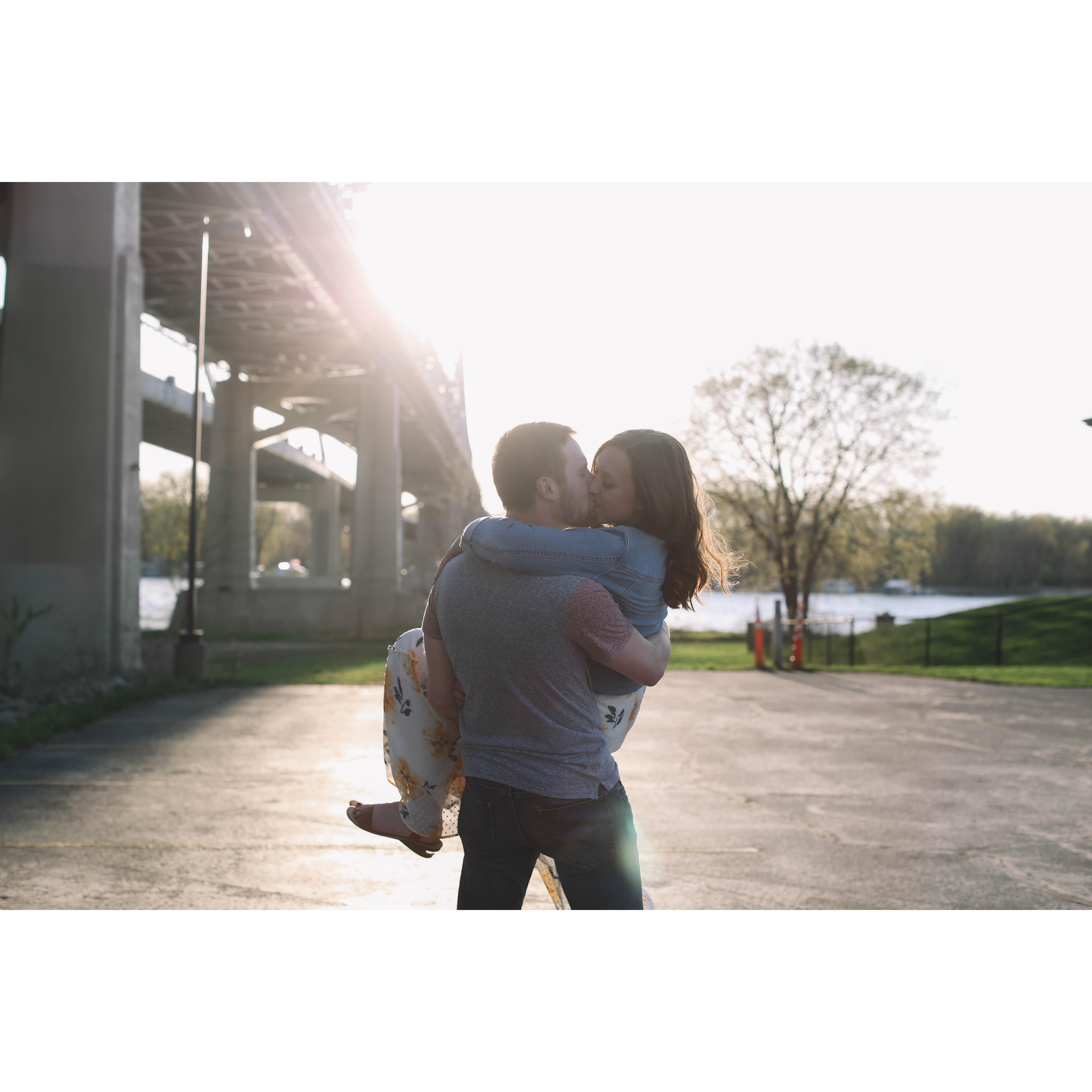 Engagement Photos: RMT Photography