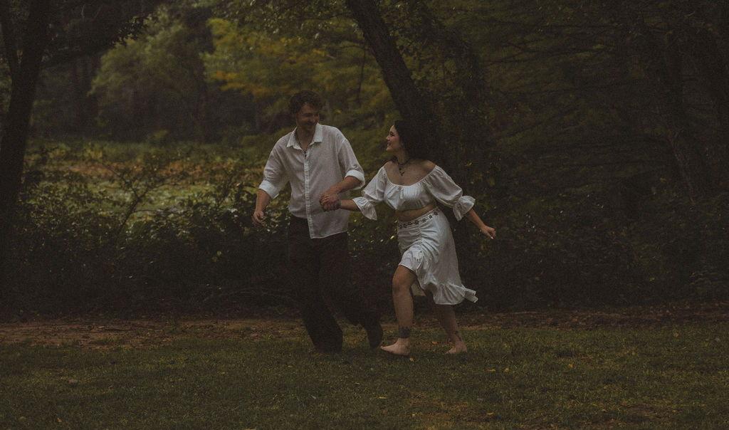 The Wedding Website of Jimmie Huckeba III and Emma Barnett