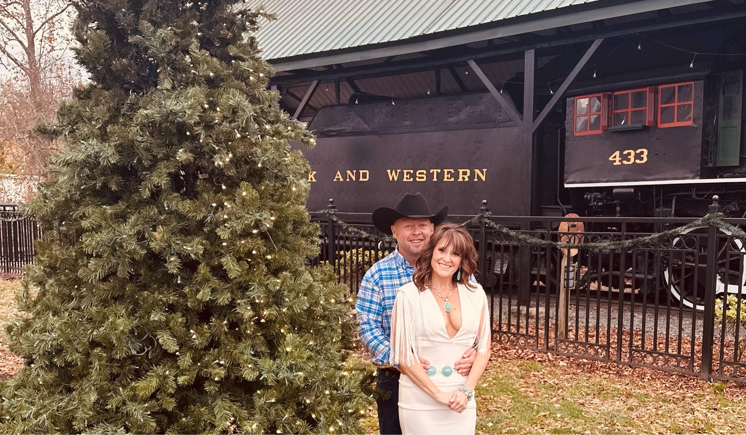 The Wedding Website of Melissa Tignor and Shane Mountain
