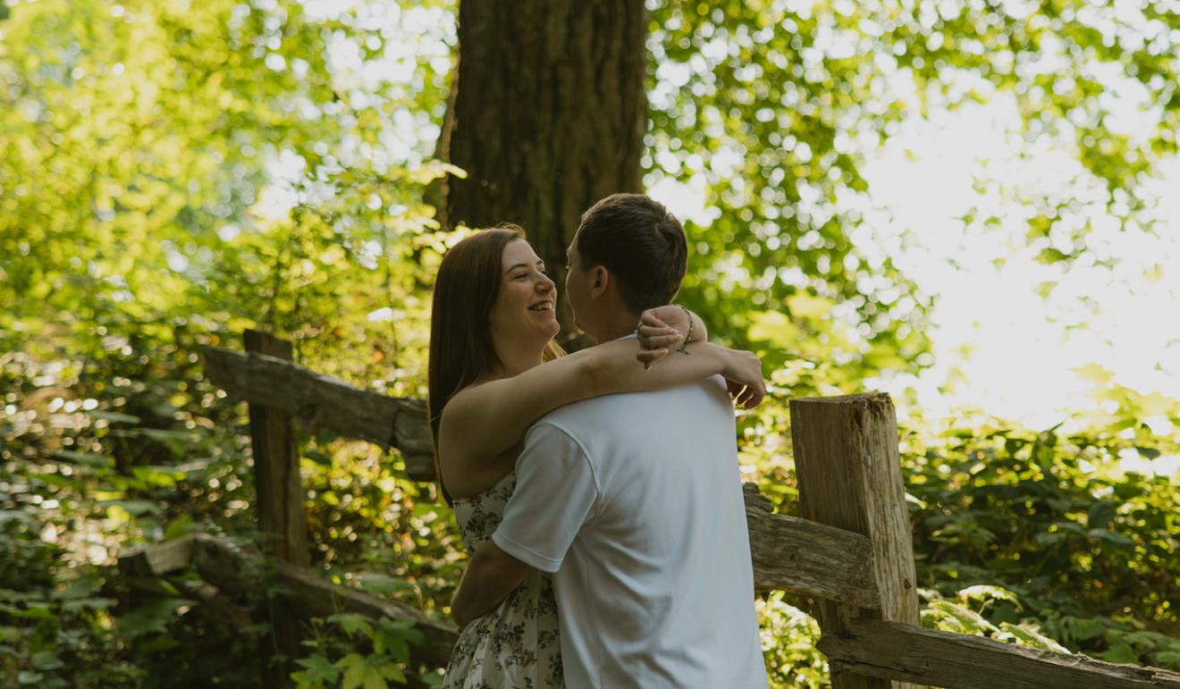 The Wedding Website of Emily McDonald and Christopher Brust