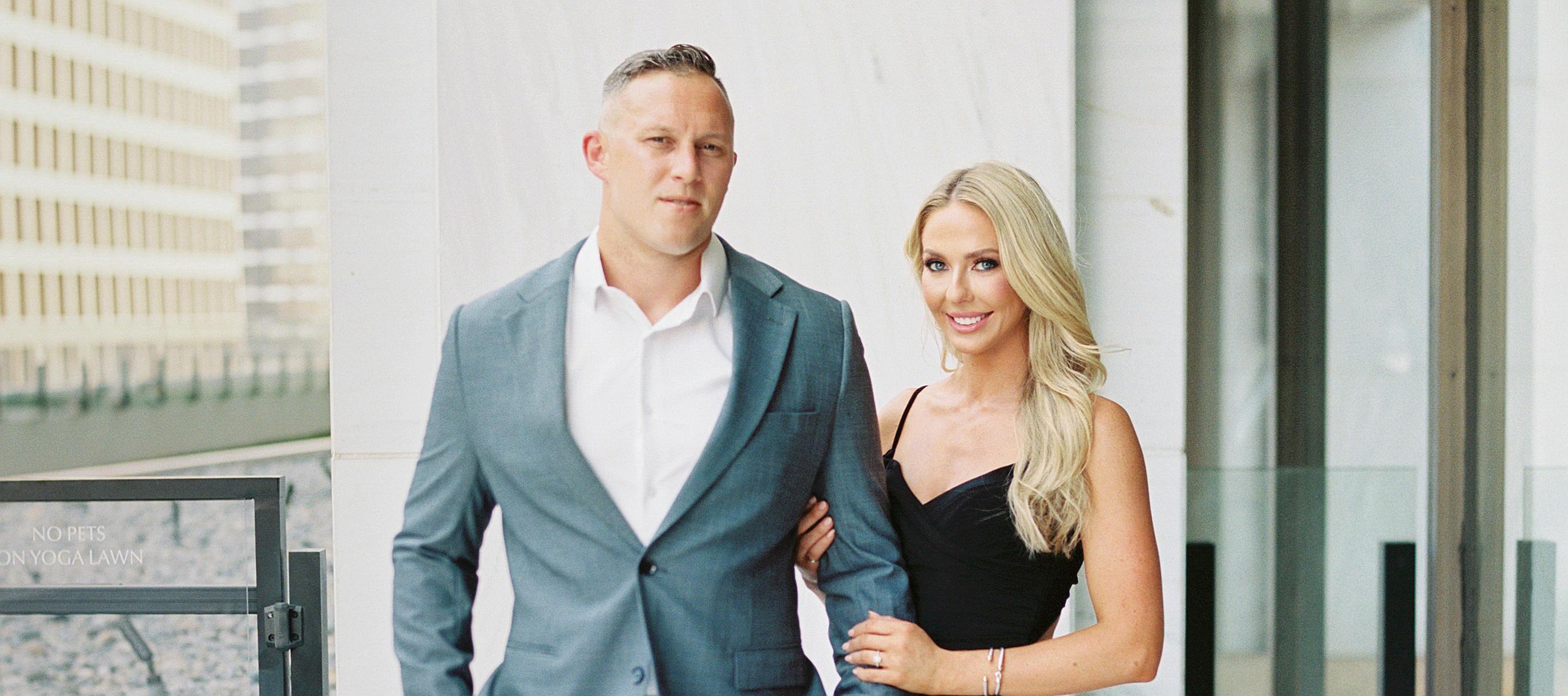 The Wedding Website of Erin Sauerhage and Aaron Davis