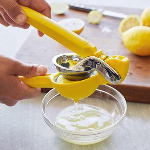Chef’n FreshForce Lemon Citrus Juicer