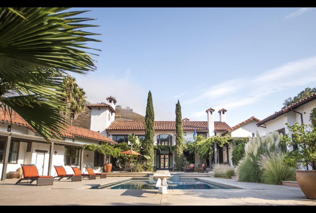 The Wedding Website of Tessa Hutchinson and Edsvin Padilla