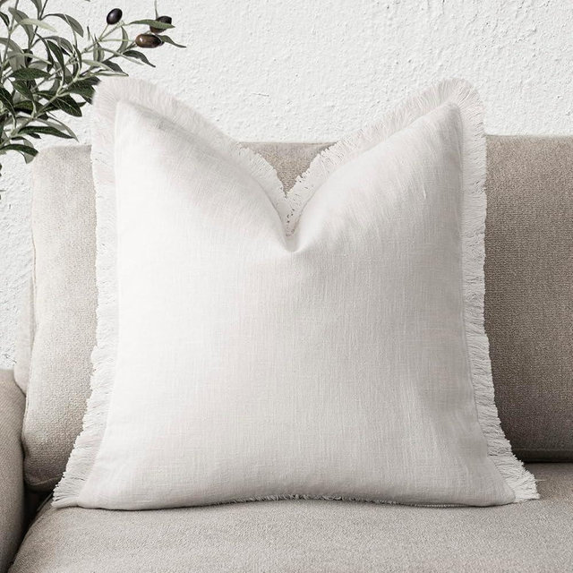 Foindtower Decorative Linen Fringe Throw Pillow Covers Cozy Boho Farmhouse Cushion Cover with Tassel Soft Accent Pillowcase for Chair Sofa Bed Living Room Home Decor, 18×18 Inch, 1PC, Cream White