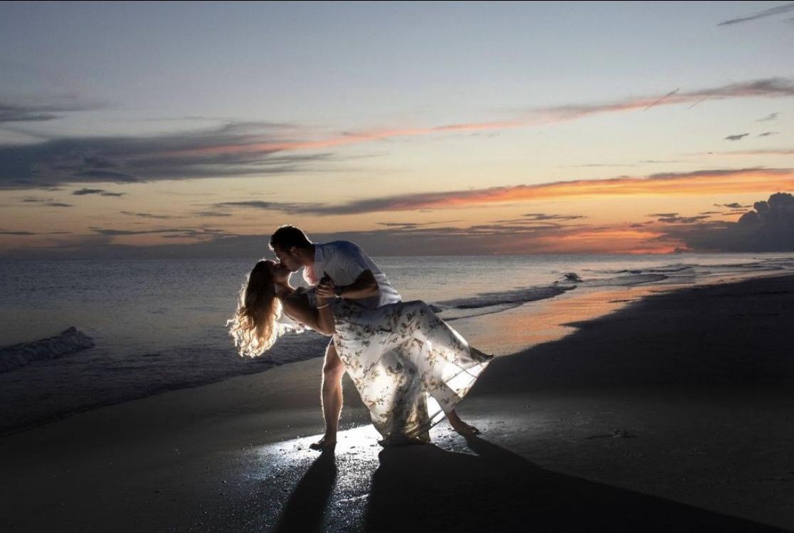 The Wedding Website of Alexandra Weber and Patrick Taylor