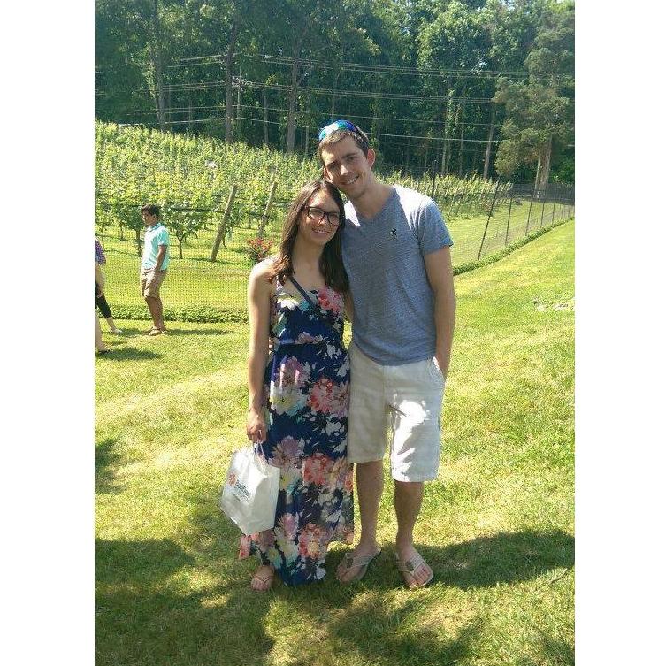 Supporting the local shelter at the 2015 Wine, Whiskers, and Wags event!
