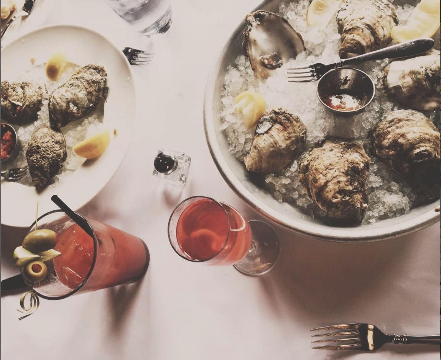 The Wedding Website of & Oyster 🦪 and At Albany Ale