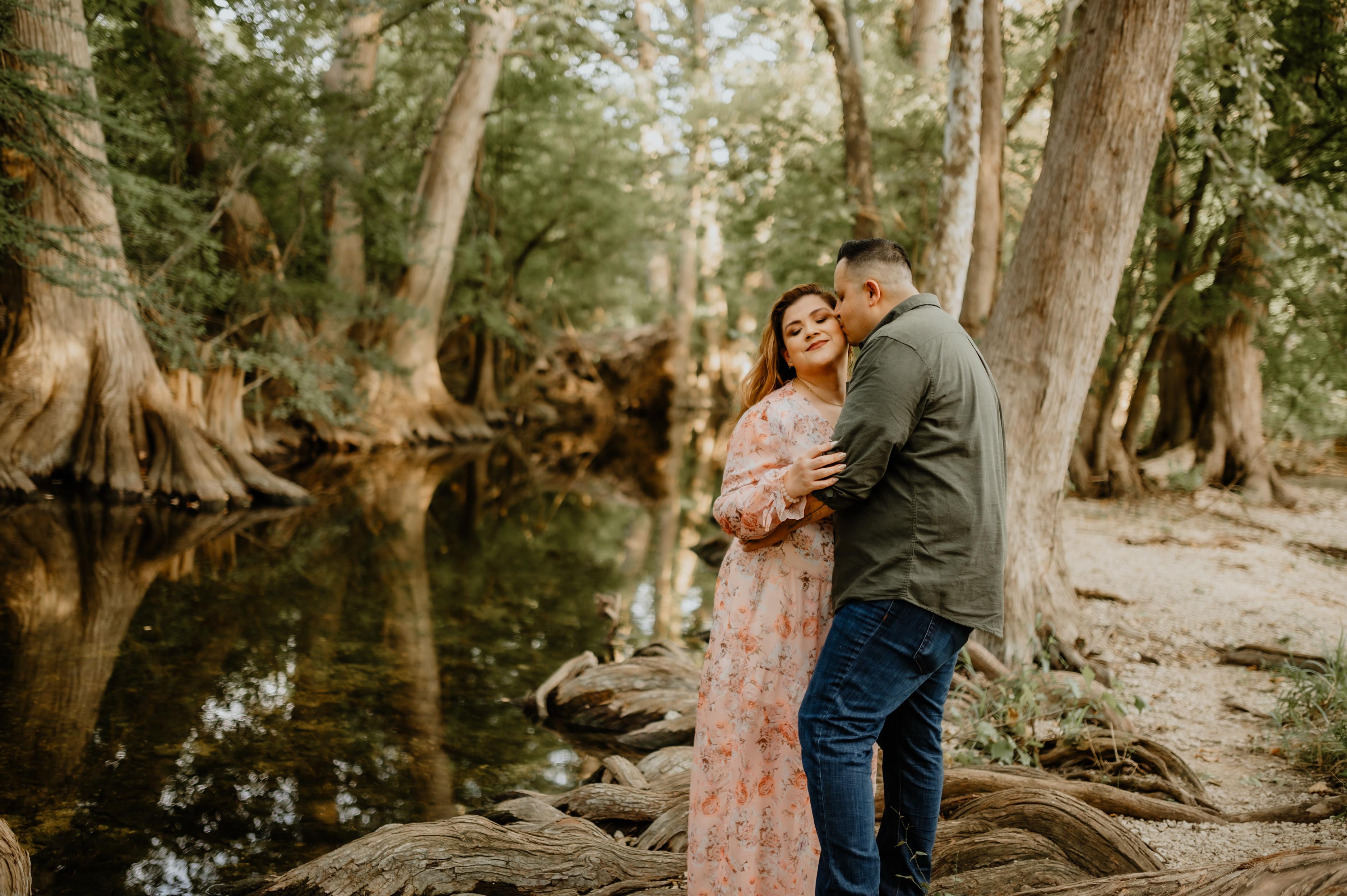 The Wedding Website of Vincent Contreras and Donna Abeyta