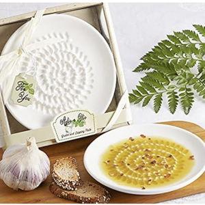 Aglio E Olio Grater & Dipping Plate