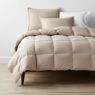 Lacrosse Down Comforter