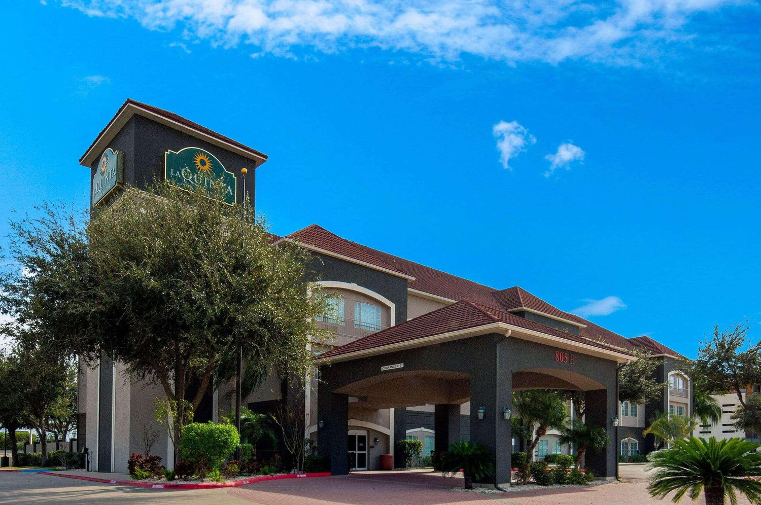 The Wedding Website of Alondra Kanan and Justin Lester