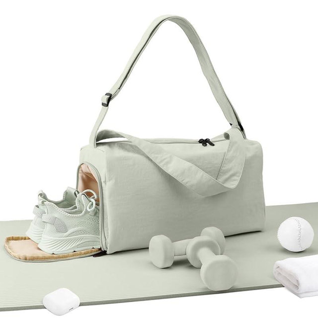 Small Gym Bag for Women with Shoes Compartment, Stylish Duffle Travel Bag for Plane, Lightweight Duffle Bag for Women & Men, Sport Gym Tote Bag with Wet Pocket for Yoga, Pilates, Swimming