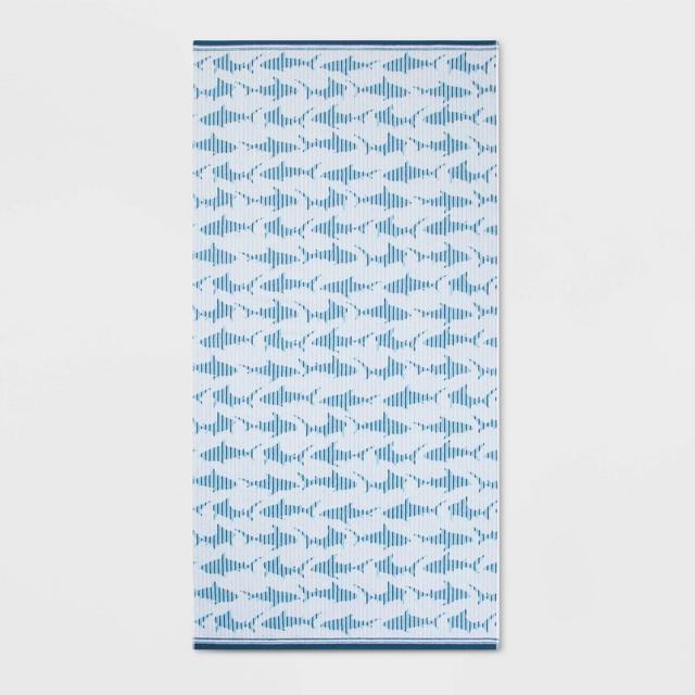 XL Jacquard Sharks Beach Towel - Sun Squad™