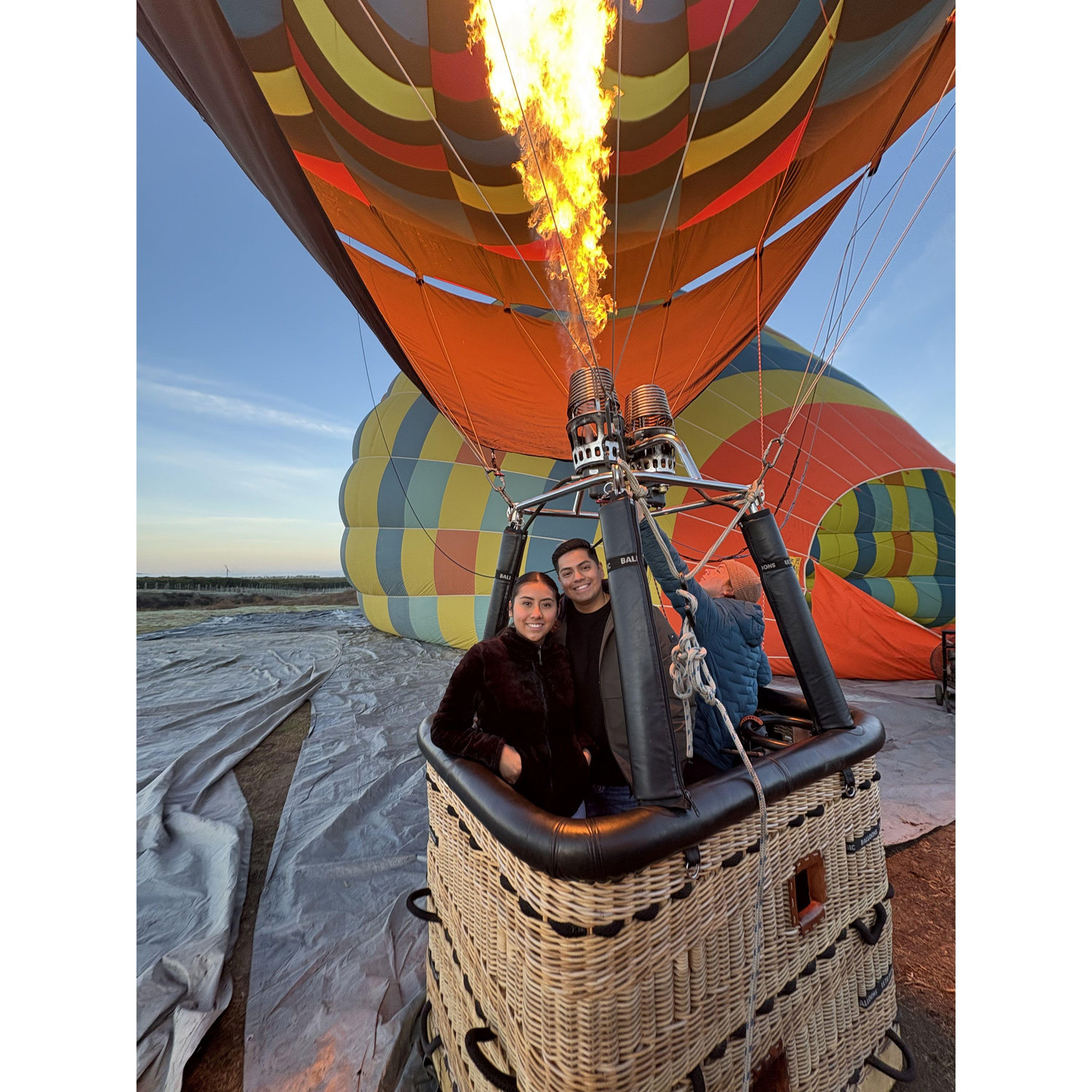 ✩ Nuestra primera vez en un globo aerostático! / Our first time in a hot air balloon! 🎈