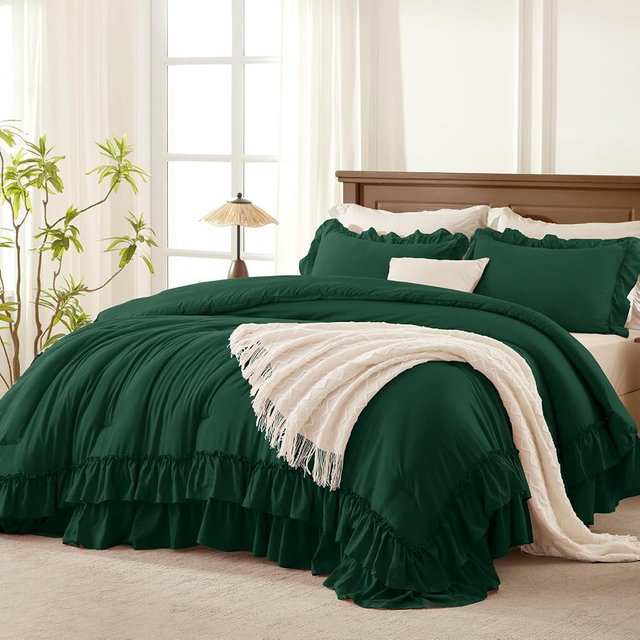 Andency Dark Green Comforter Set Queen Size, Lightweight Fluffy Farmhouse Ruffle Bedding Set, Soft Polyester All Season Shabby Chic Bed Comforter Set 3 Pieces(1 Comforter 2 Pillowcases)