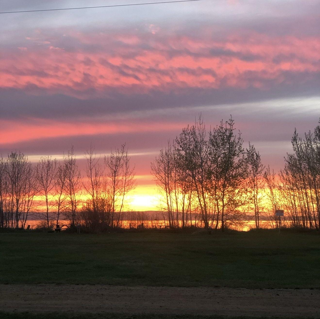Lake sunsets
May 2021