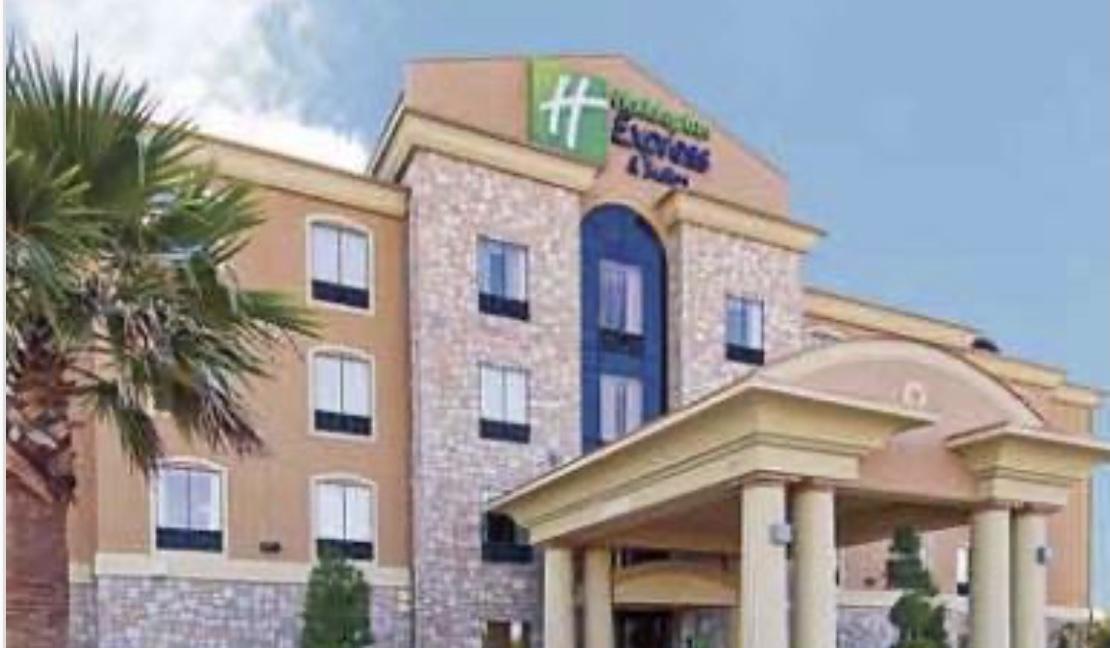 The Wedding Website of Delanie Doyle and Dade Raymond