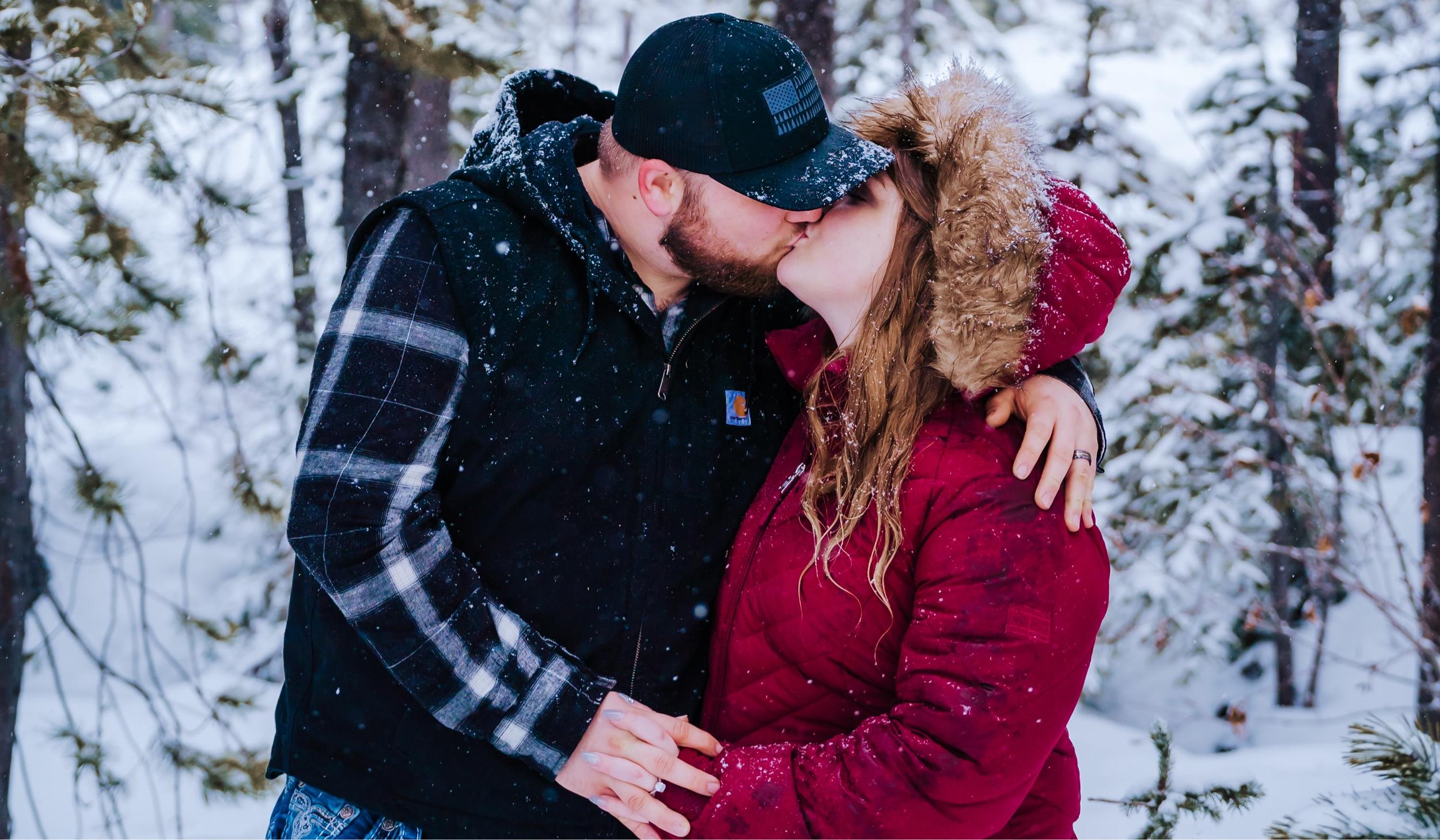 The Wedding Website of Jaymie Holland and Brandon Sessions