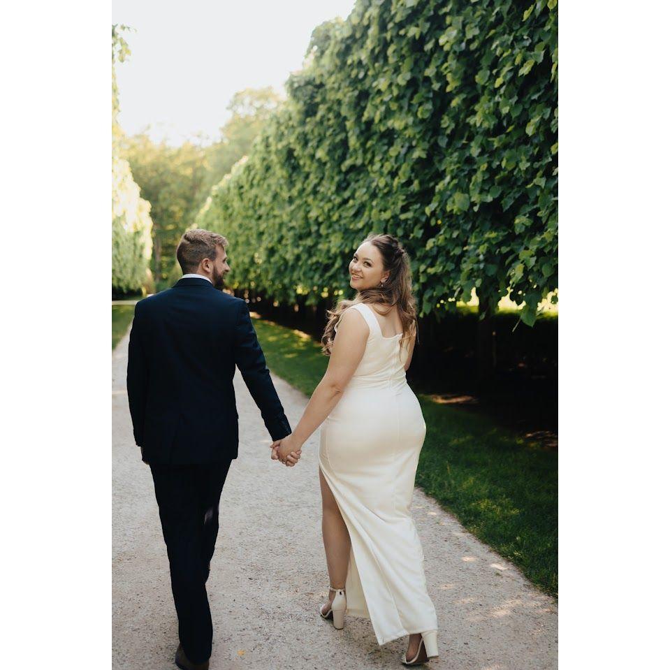 Our engagement photos! - May 2023