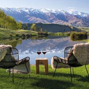 Day Trip/Winery Tour in Central Otago
