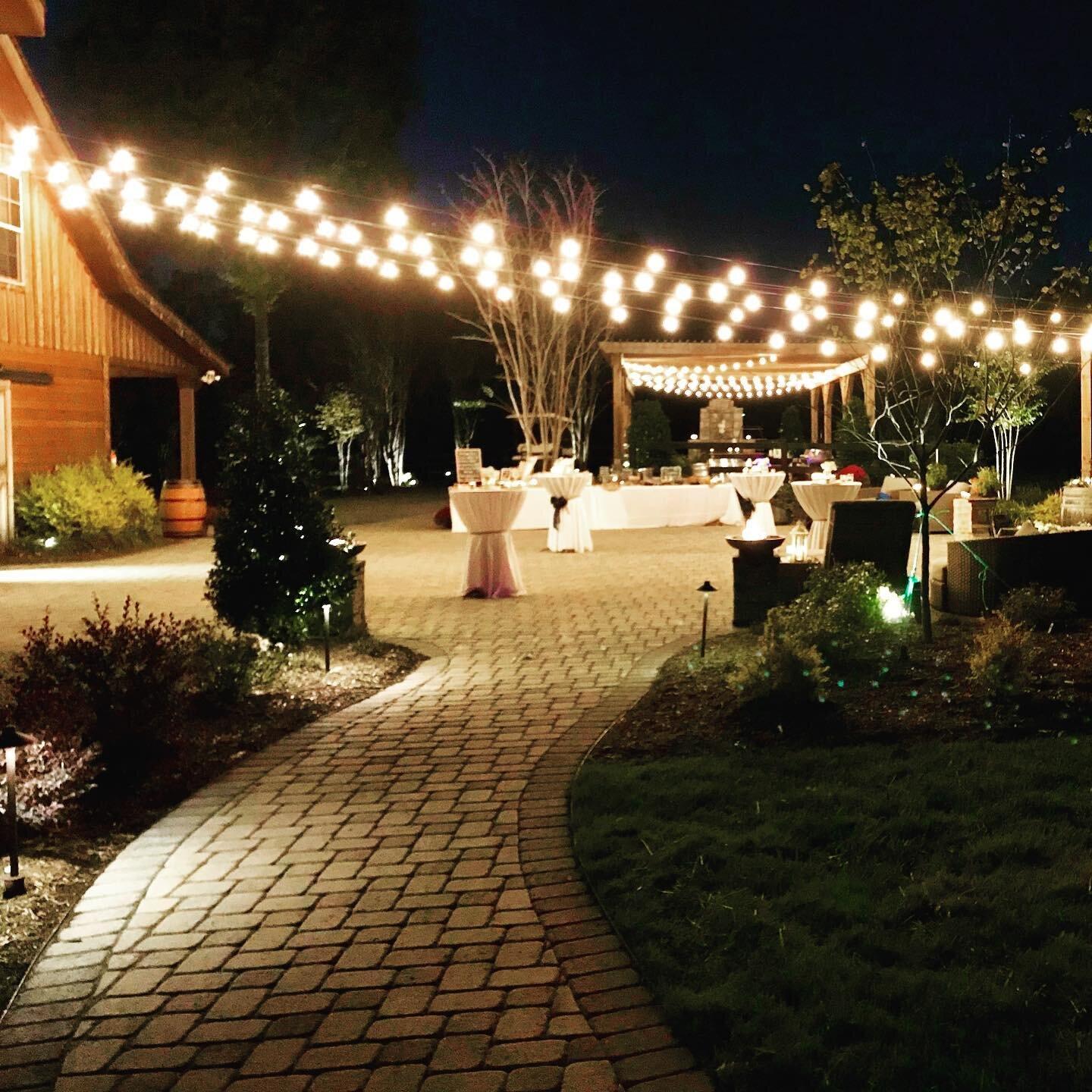 The Wedding Website of Claire Autry and Robert Council