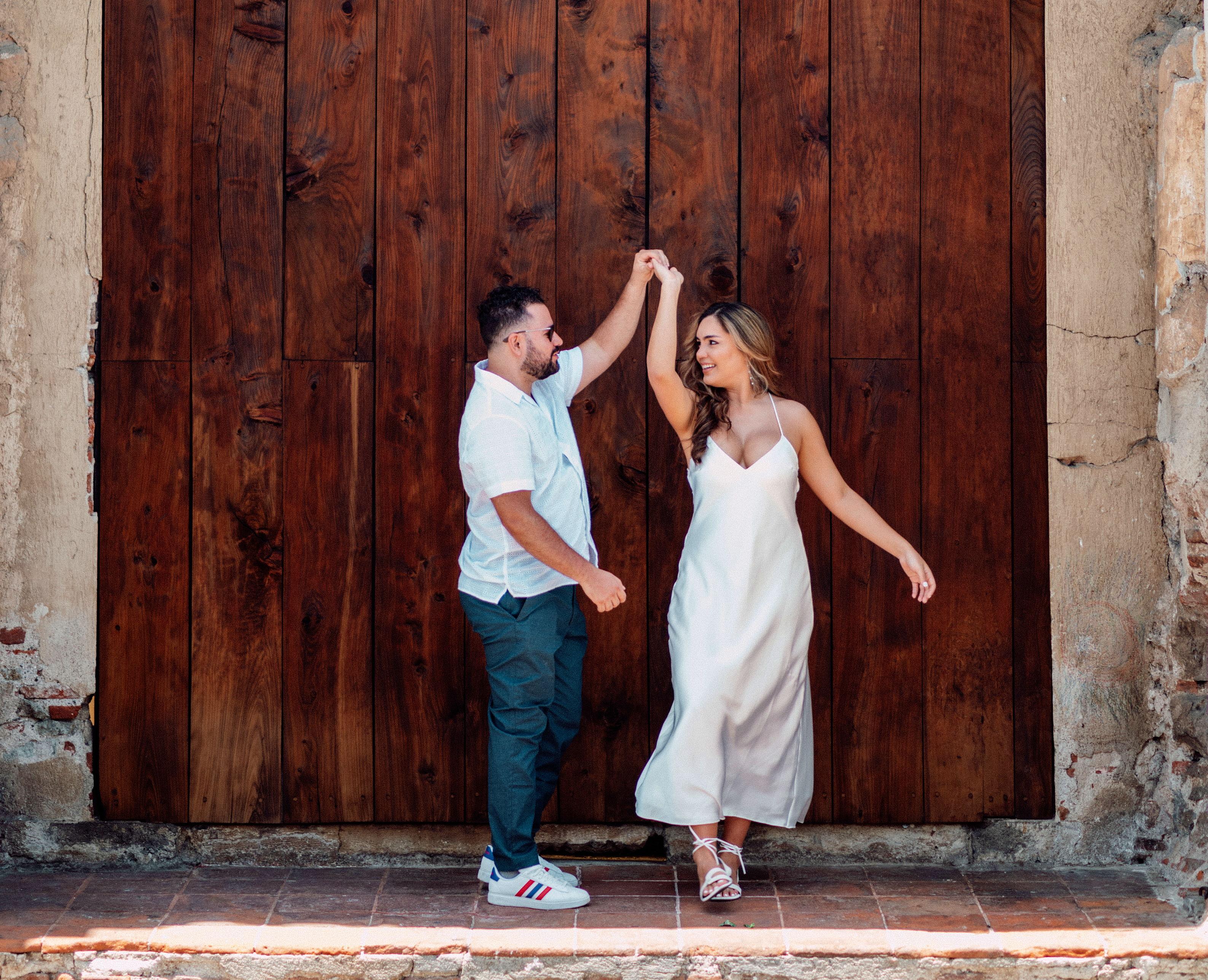 The Wedding Website of Genesis Alvarado and Miguel Leche