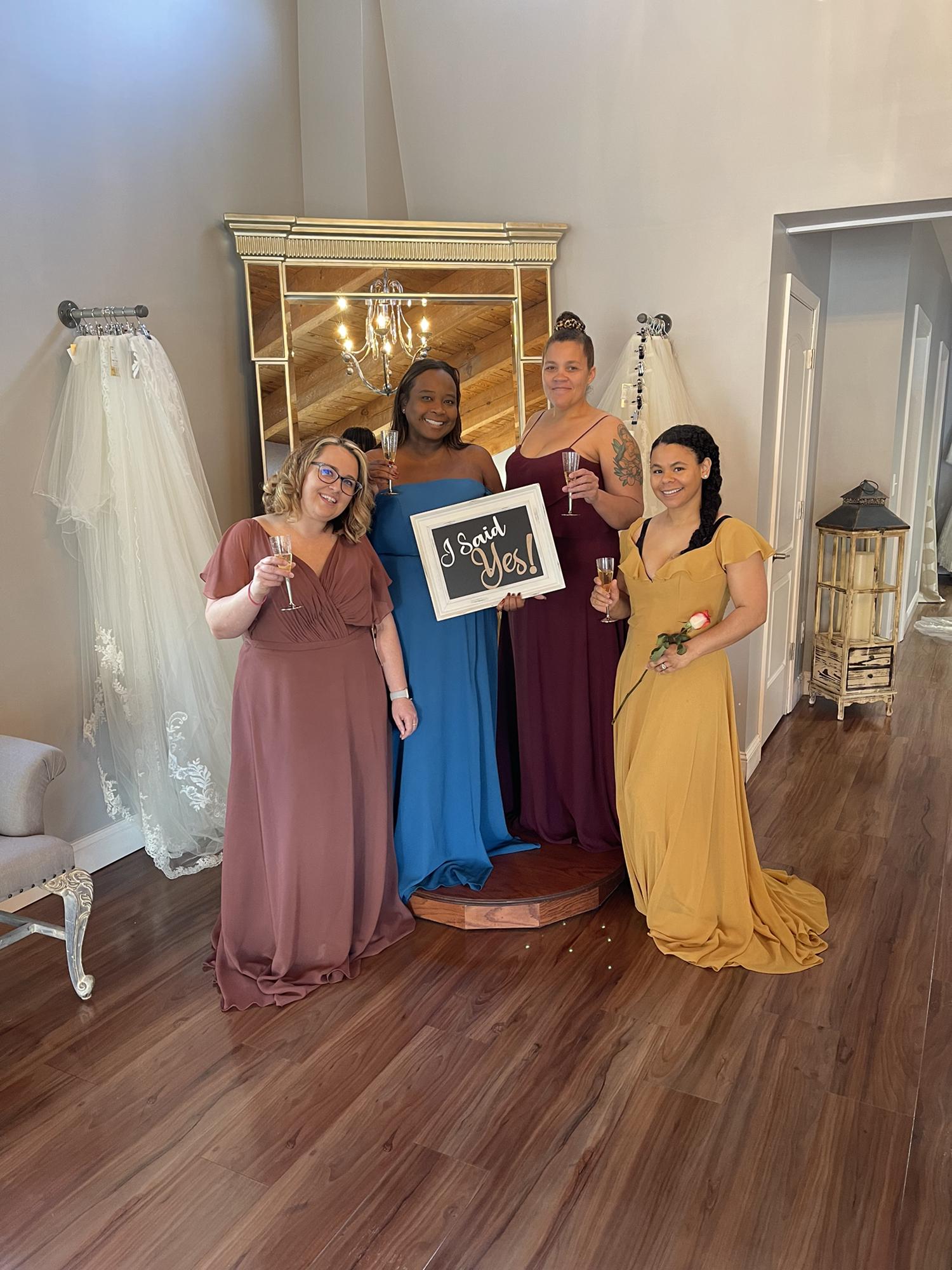 The dresses in all black will look so good!