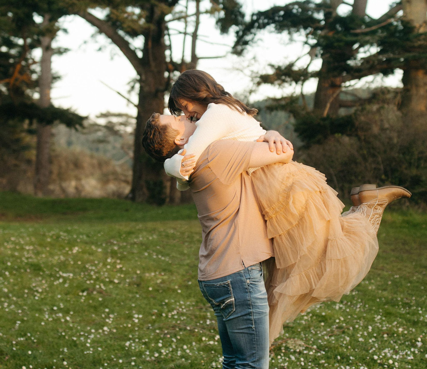 The Wedding Website of Emily Treadaway and Luke Steeves