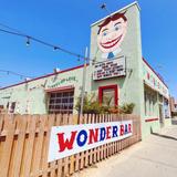 Wonder Bar