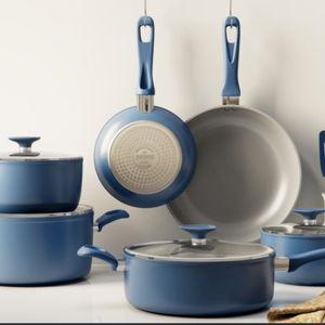 Pots and pans