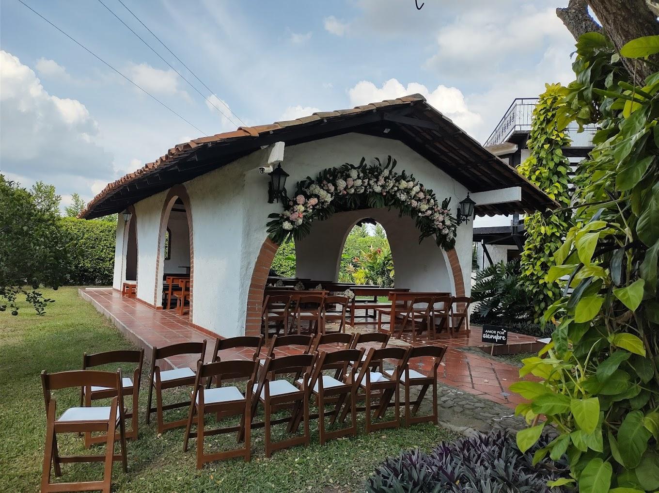 The Wedding Website of STEPHANNY DAZA and JULIAN CHARA