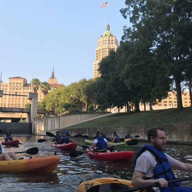 San Antonio Texas Kayaking Introduction Class by VEBO®