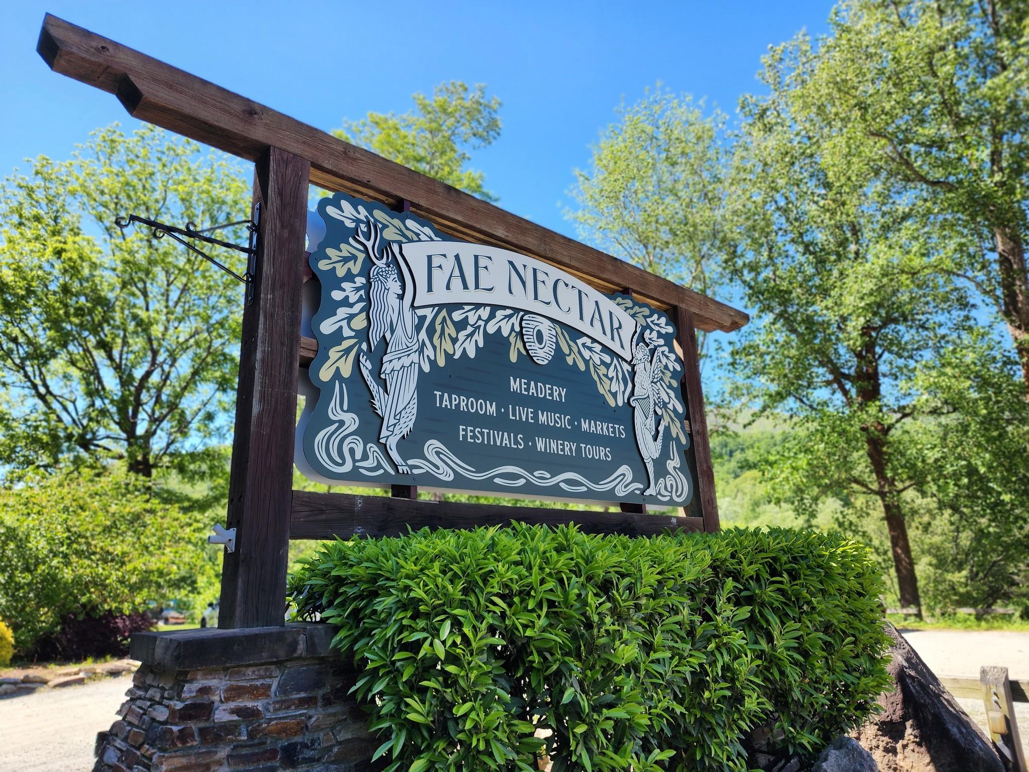 The Wedding Website of Daniel Clark and Sydney Laws