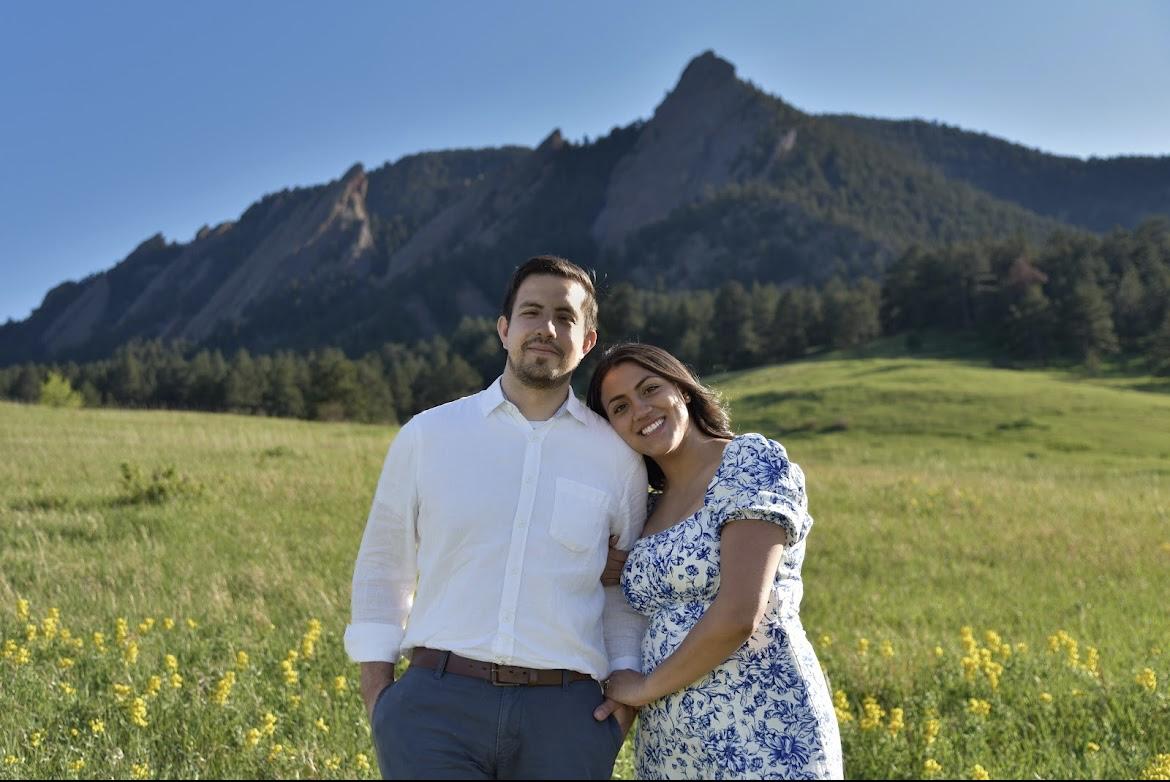 The Wedding Website of Rebecca Mendoza and Thomas Medina