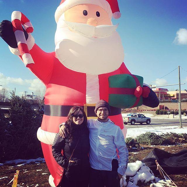 Picking out an x-mas tree with Drew's family.