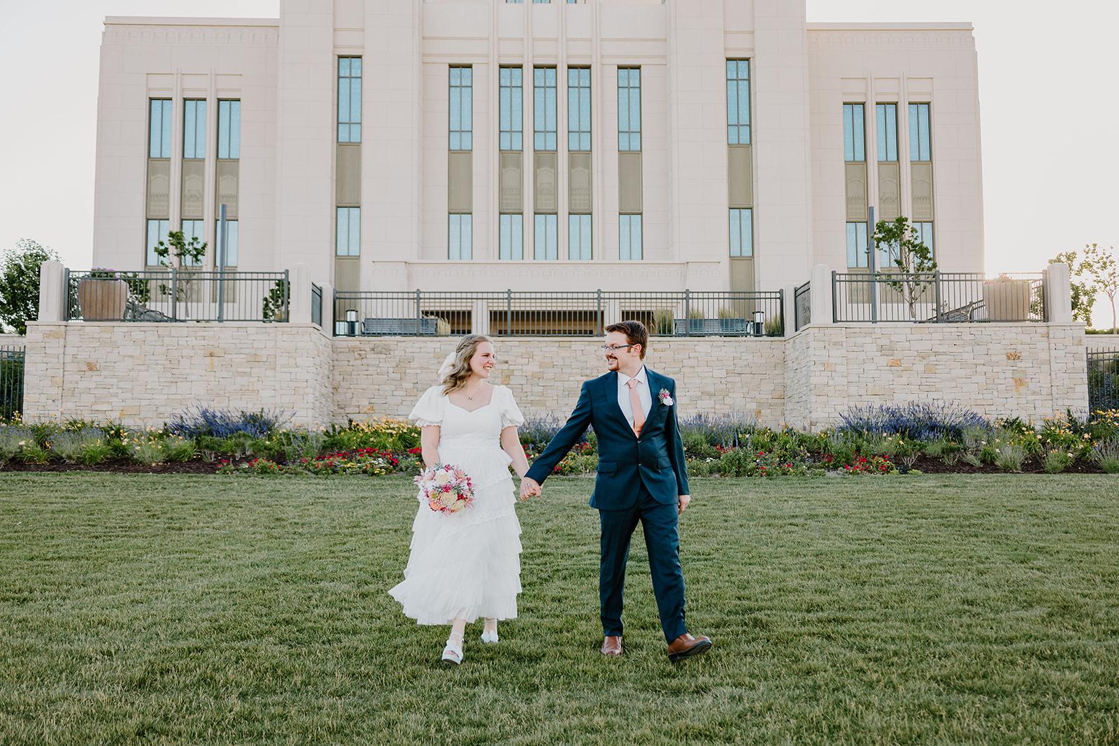 The Wedding Website of Abigail Jackson and Matthew Chamberlain