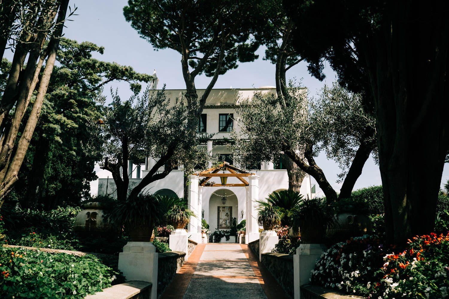 The Wedding Website of Lauren McWalters and Griffin McLoughlin