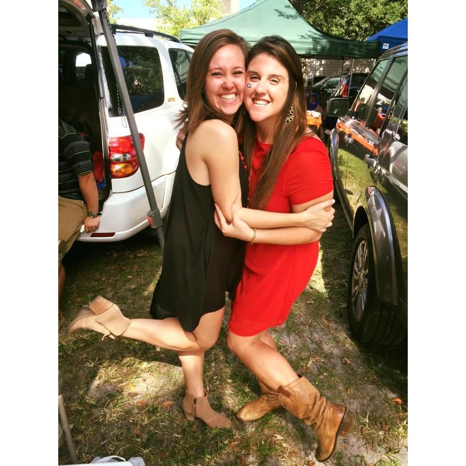 Delaney and her MOH, Katie.