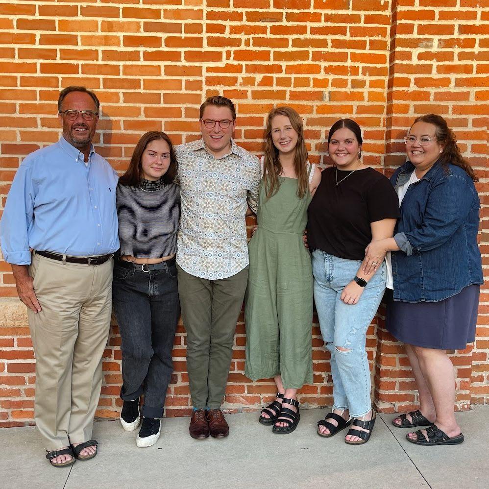 September 2, 2023 - Visiting Bernie's Dad, stepmom Celeste, and two of her stepsisters, Gracie and Katie, in Faribault!