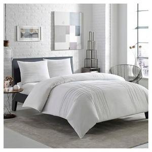 Variegated Pleats Duvet Cover Set - White - City Scene®