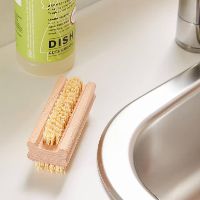 Heaven In Earth Sink Scrub Brush
