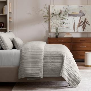 Signature 3-Piece Quilt Set