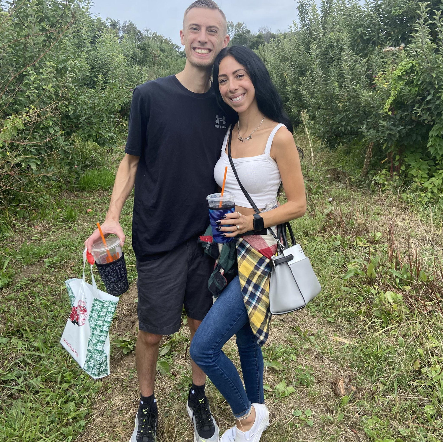 Apple picking 2022